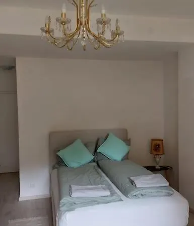 White Pearl Ii Apartment